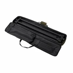 Prologic Tri-Sky Rod Pod 3 Rod -Gamakatsu Winkel 2538736Prologic Tri Sky Rod Pod 3 Rod 3